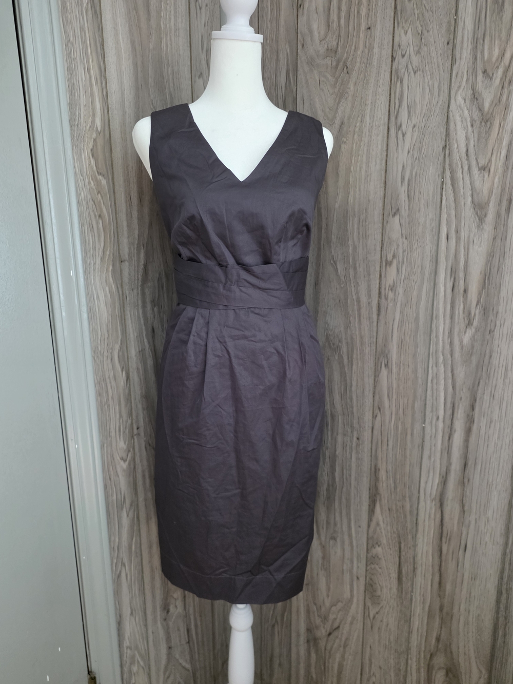 LOFT Sleeveless V-Neck Sheath Dress in Charcoal
